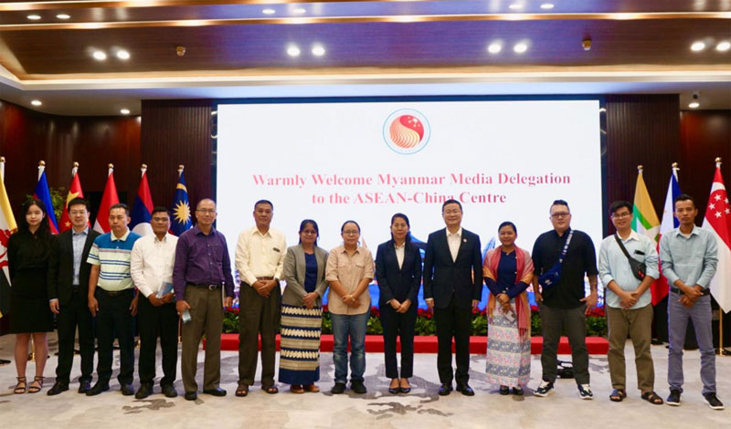 缅甸媒体代表团到访澳门沙金官方网站